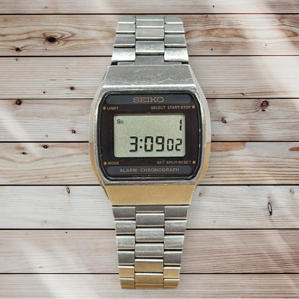 SEIKO SQ A914-5010 Chronograph Quartz Digital Men's Watch, 7.5” New Battery - Picture 2 of 10